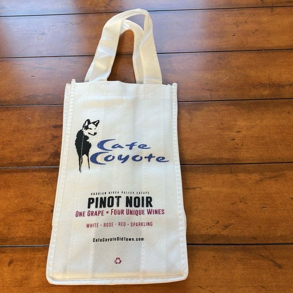 Cafe Coyote Pinot Noir Bag